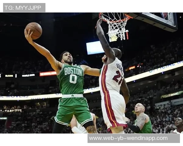 克洛尼半场表现出色7投4中三分球命中率高达50助力球队领先